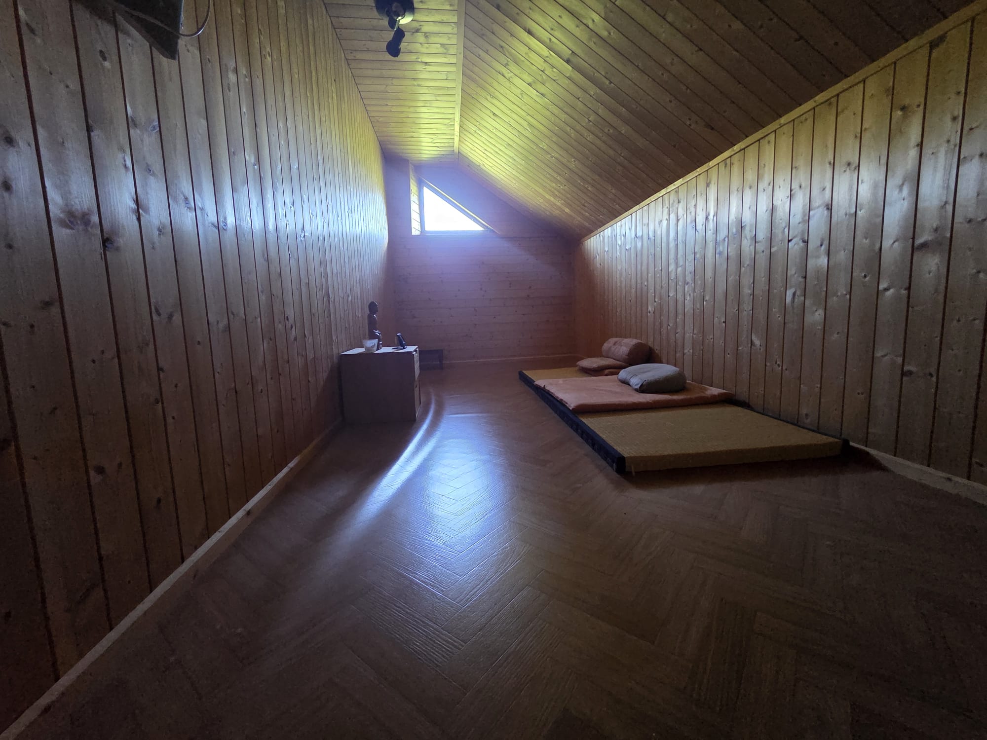 Meditationsraum im Selbstretreat-Haus
